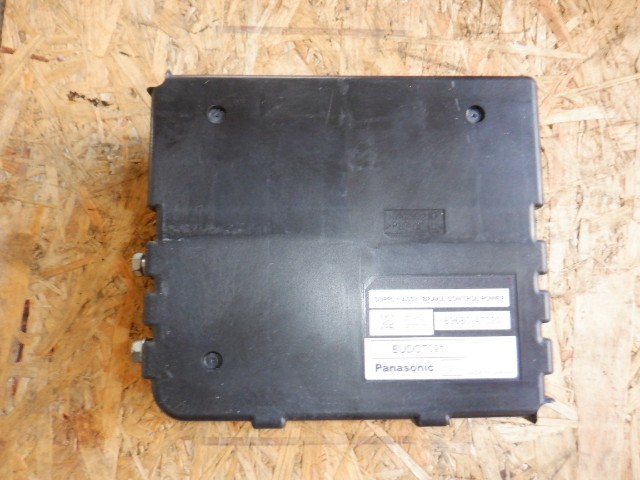 D1267 NHW20 プリウス 純正 ブレーキ コントロール ユニット 38698拍卖