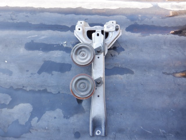 D1304 ENR33 スカイライン 純正 フロント センターブレース 38802拍卖