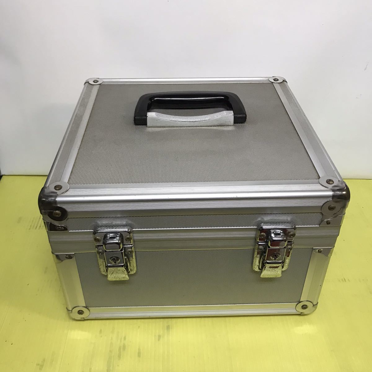 メーカー不明 ハードケース カメラケース アルミケース拍卖