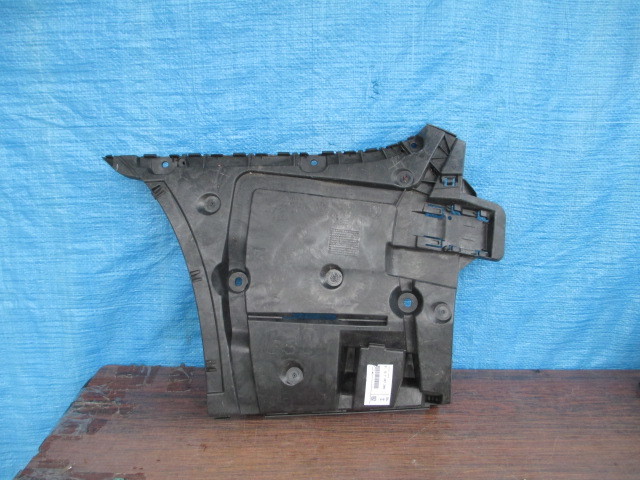 ☆AW181 BMW G30 5リシーズ リアバンパー ブラケット カバー 左 51127389299拍卖