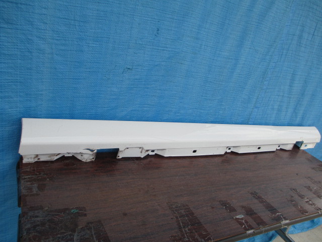 ☆AW203 ベンツ W177 Aクラス サイドステップ 右 白 A1776908700拍卖