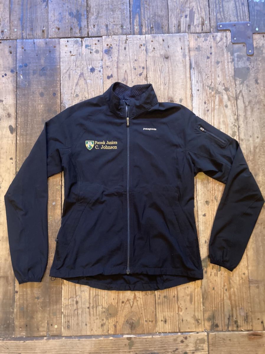 パタゴニア patagonia ナイロンジャケットS/散歩 レイヤー トレッキング キャンプ 釣り トレーニング ウインドブレーカー 登山 マラソン拍卖