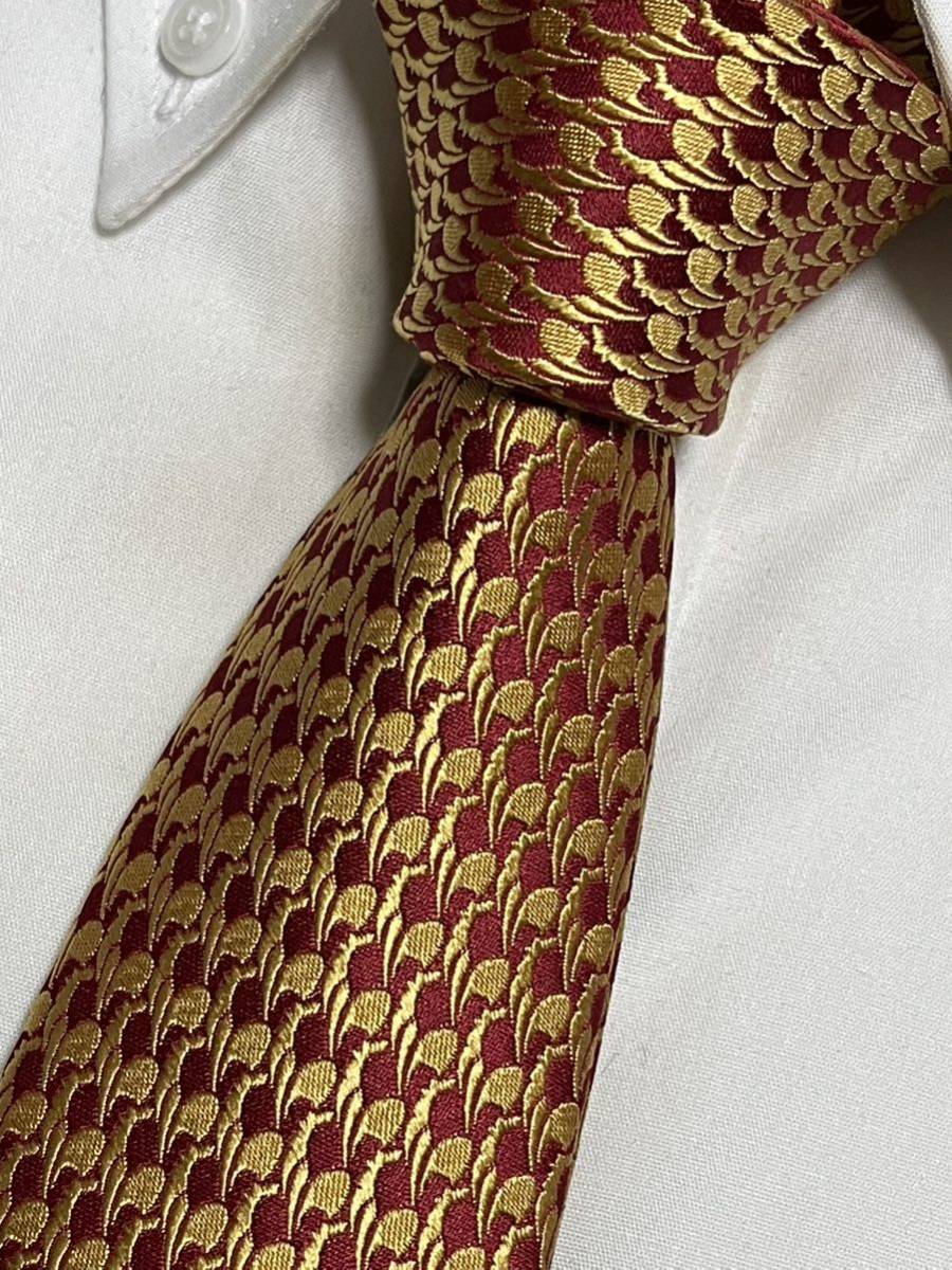 新品未使用タグ付 ″Ermenegildo Zegna″ エルメネジルドゼニア 細身 総柄 ブランドネクタイ 210253拍卖