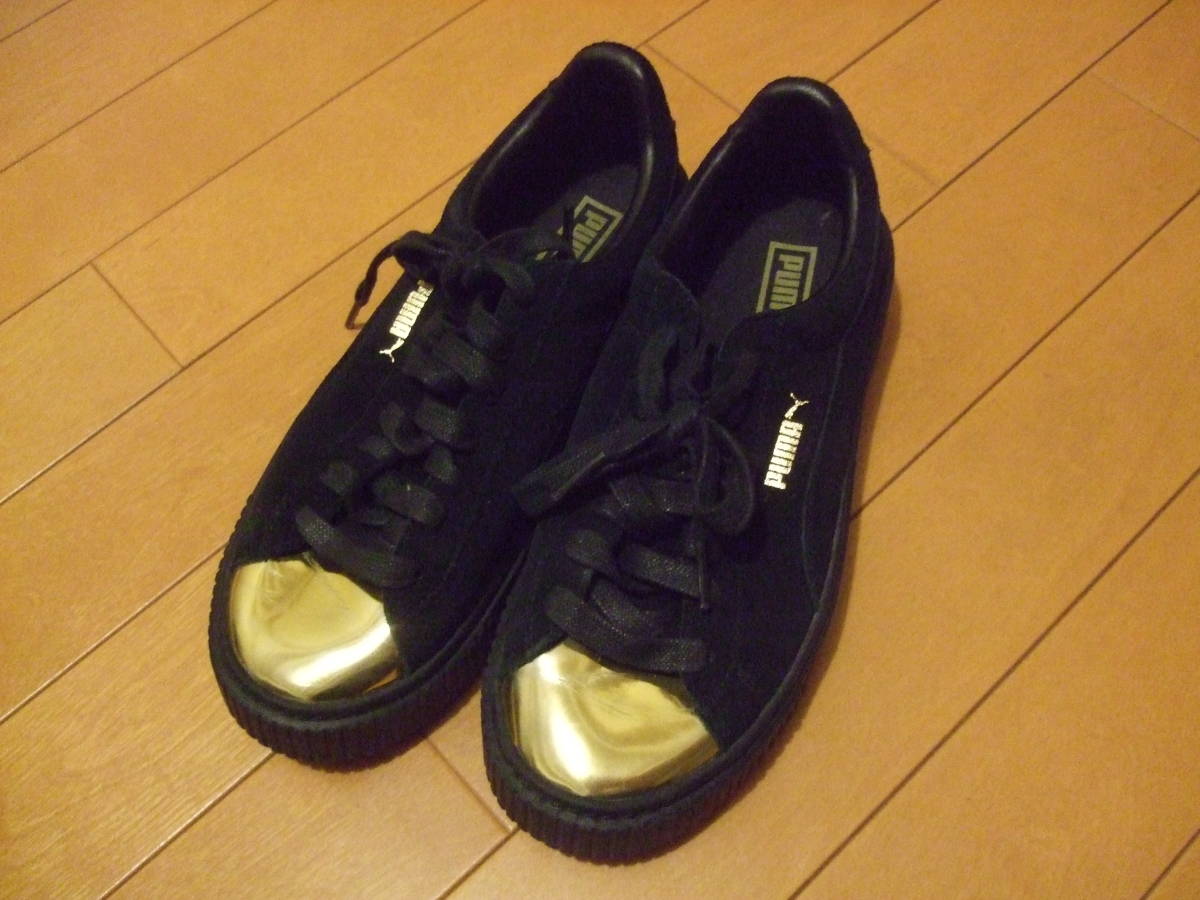 一回のみ☆送料込即決PUMA レディース スウェードプラットフォーム ゴールドスニーカー☆23.5㎝拍卖