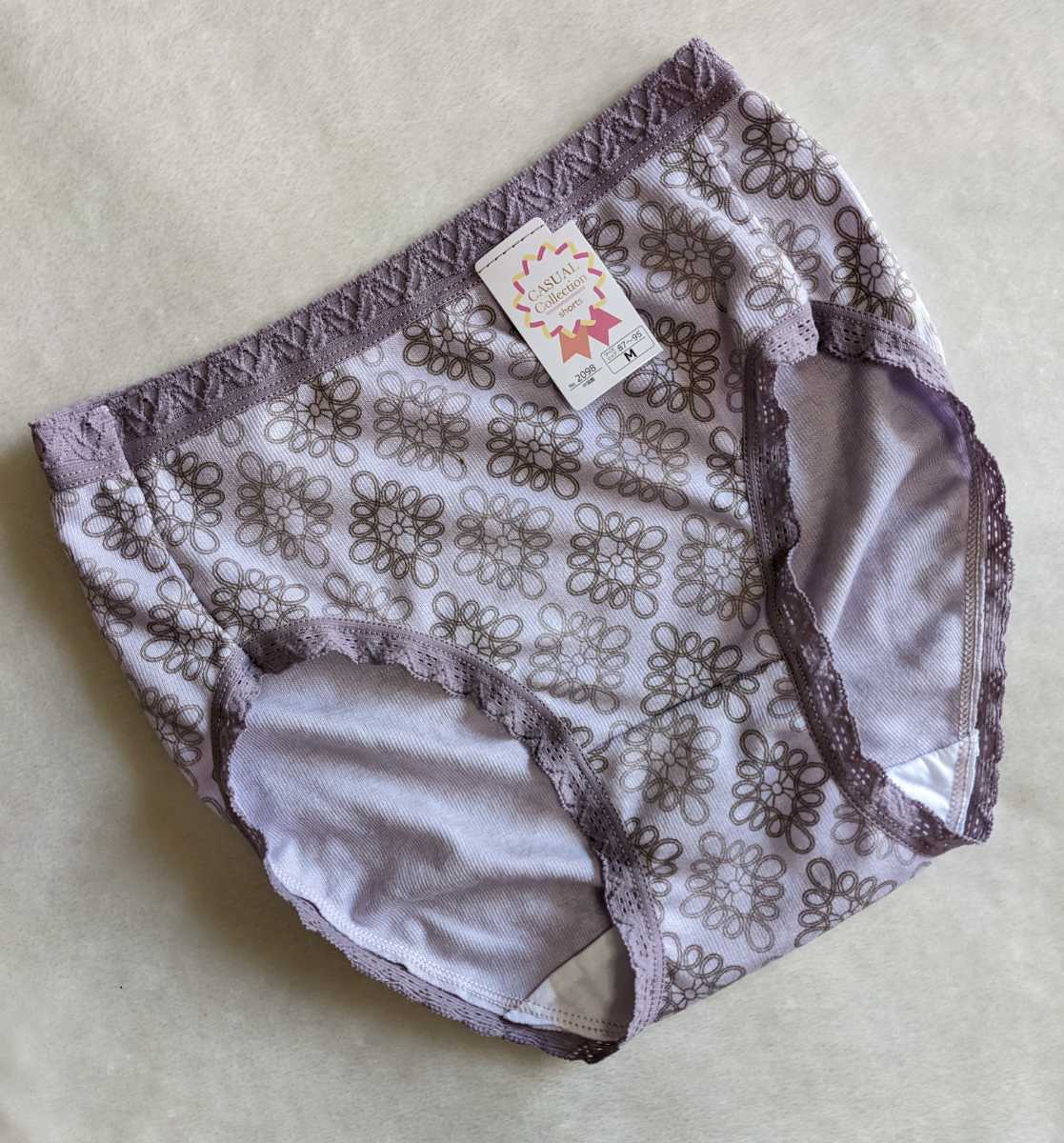 普段使いに☆パンティ未使用M☆ゆったり包む☆幾何学模様☆匿名配送可☆タグあり☆拍卖