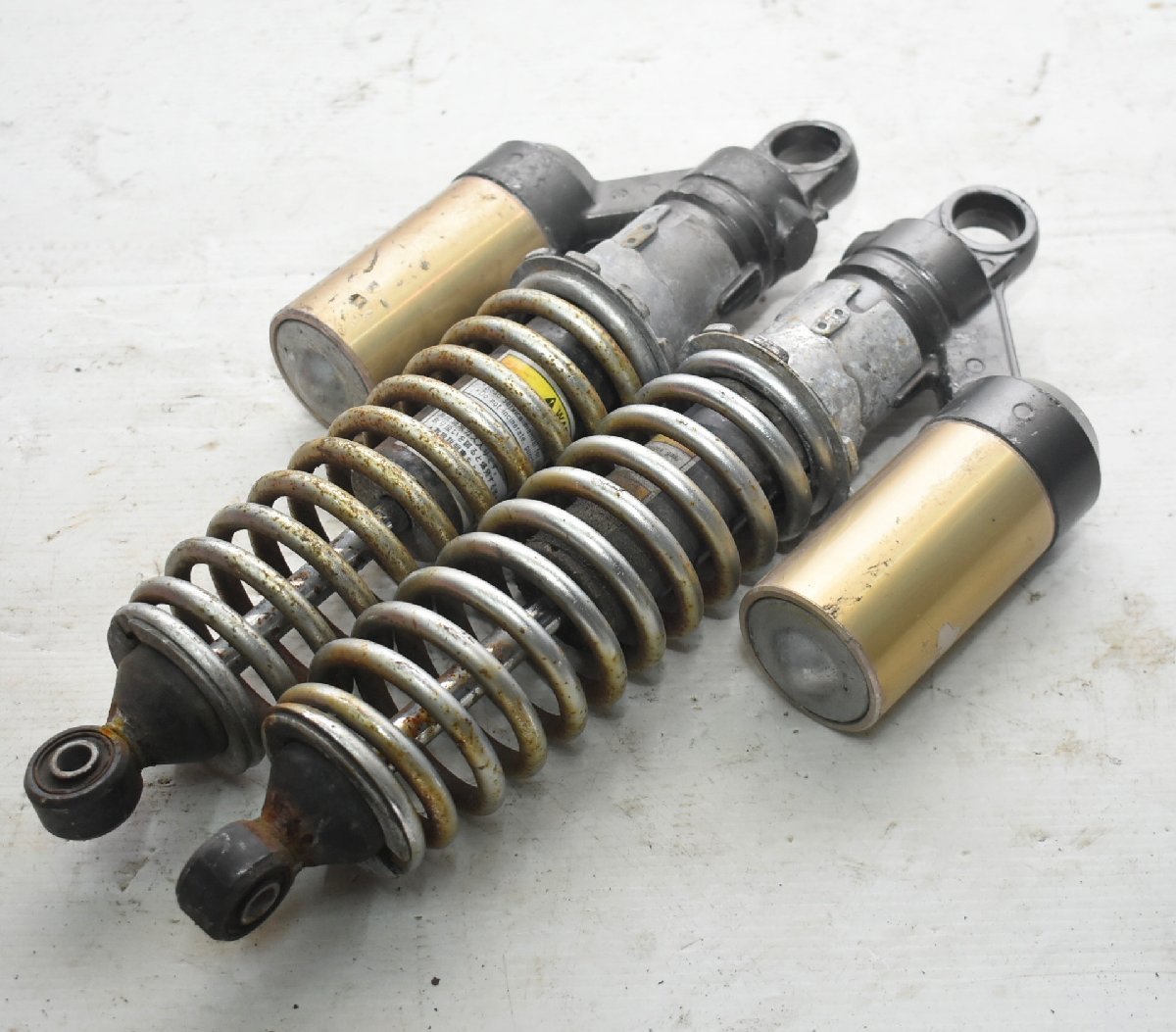 カワサキ ゼファー400 ZR400C 純正 リアサスペンション 【B】A-179拍卖