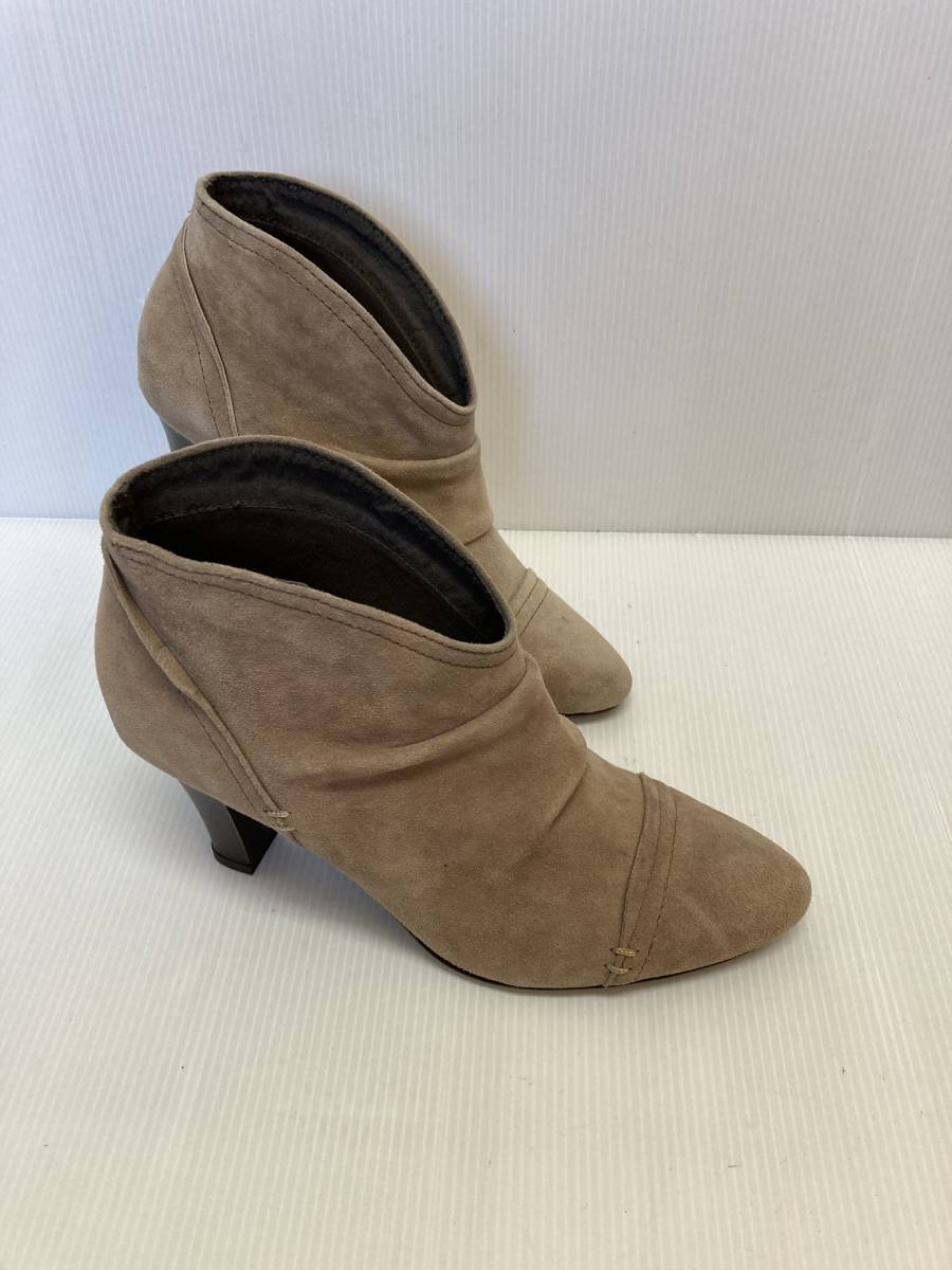 ★訳あり品!アマポーラ 本革ブーティ B1092 OKS 23.0㎝ 日本製 ヒール高さ約7㎝ 蛍光灯による日焼けで左右色誤差あり拍卖