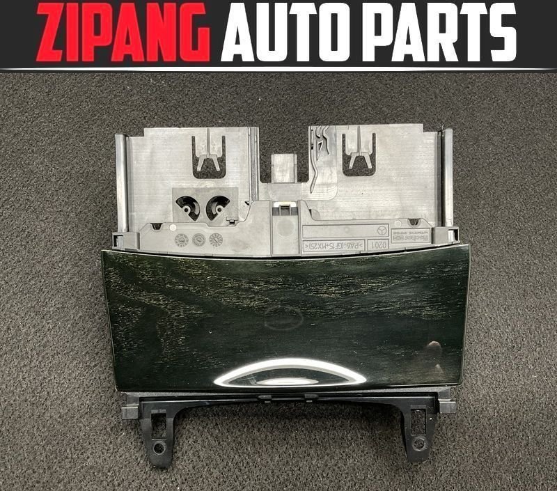 MB187 W204 C200T AV 後期 木目/ウッド パネル 灰皿/アシュトレイ ◆ブラック系/A 204 680 01 79 ★程度まあまあ ○拍卖