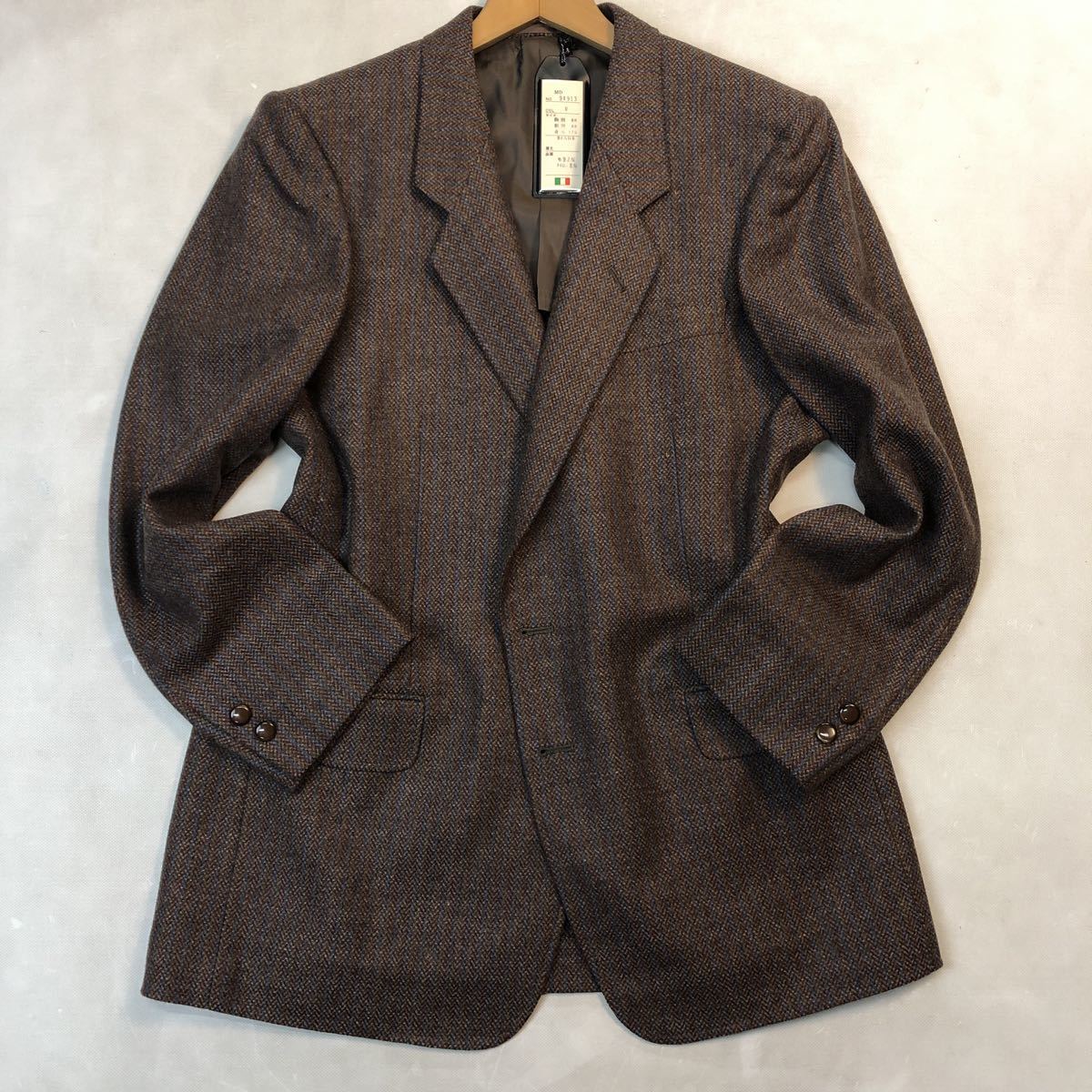 定価63,000円【サイズAB6 LL★イタリア製】新品タグ付き 2Bシングルジャケット 茶系 背抜き/サイドベンツ GOLF カジュアルジャケット拍卖