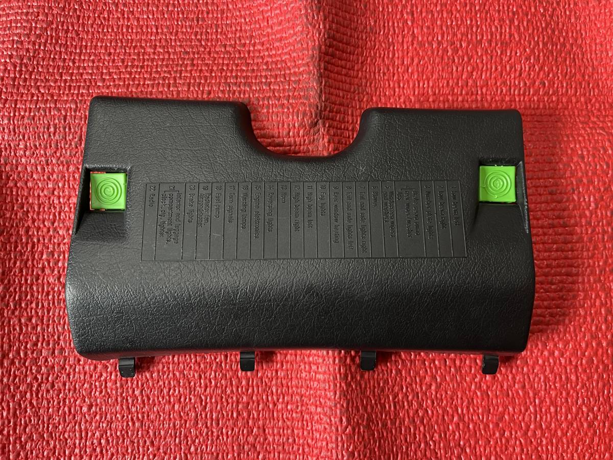 VW ゴルフ3 ヒューズボックスカバー 1H2857918 中古 part2拍卖
