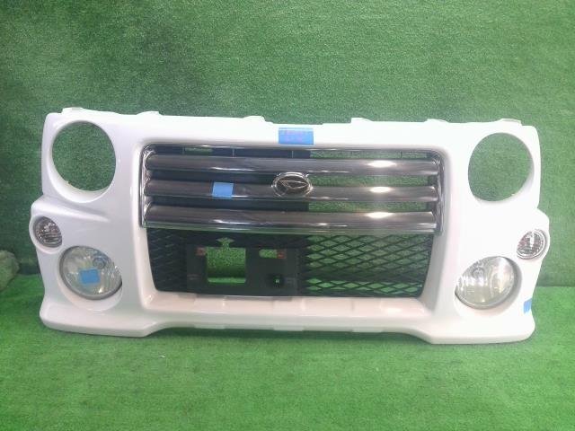 ダイハツ ムーヴ L900S L910S 純正 フロントバンパー バンパー フォグ付 グリル付 中古 ★大型・個人宅配送不可★拍卖