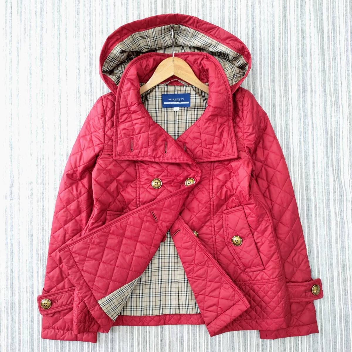 △送料込△★美品★バーバリーブルーレーベル*裏チェック柄*キルティング*中綿コート*38/M拍卖