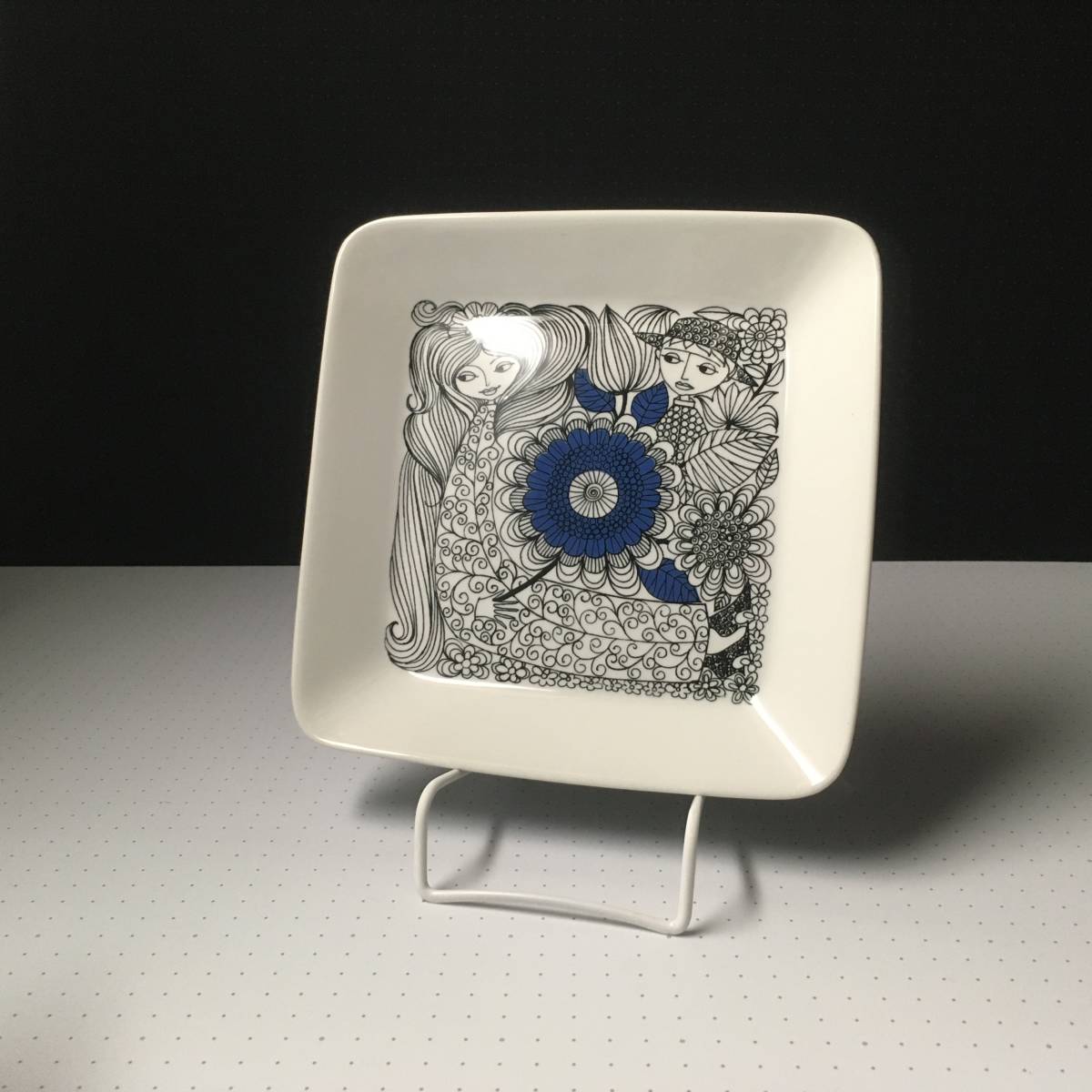 PASTORAALI パストラーリ プレート エステリ トムラ アラビア ビンテージ / リンドベリ リサ ラーソン グスタフスベリ iittalaの好きな方に拍卖