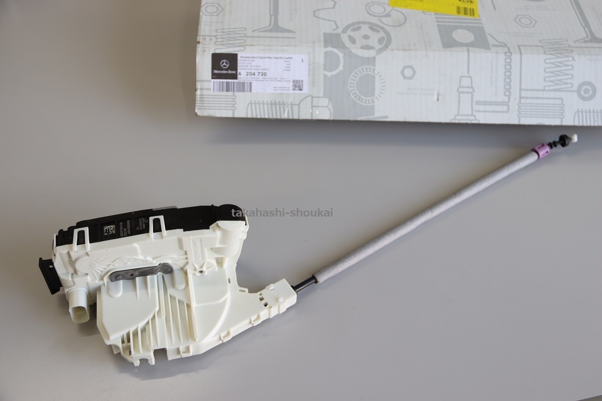 #△新品 ベンツ純正品 リアドア (左側) ドアロックアクチュエーター【品番:A2047304135】W204 S204 W212 S212 他拍卖