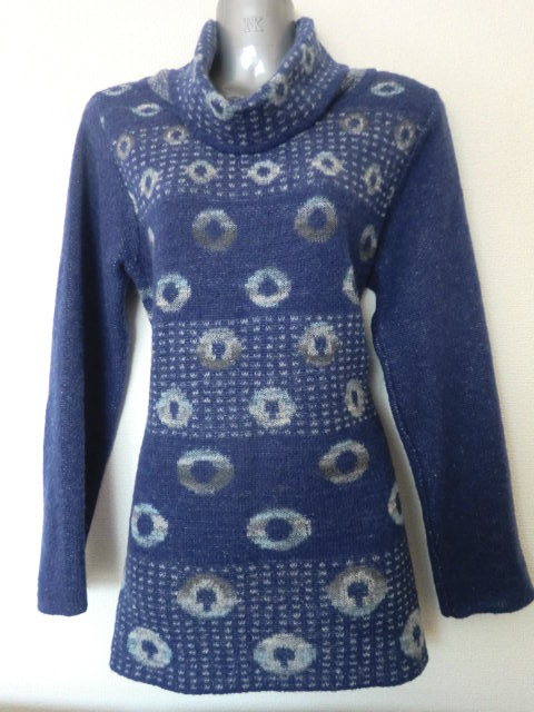 ★値下げ★新品日本製毛アルパカ混入りで超軽量で温かい細見えAラインドット調柄ニットセータM~Lパープル★切手★拍卖