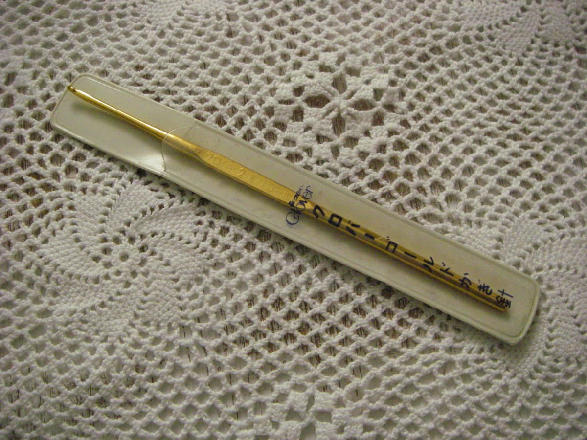 ○nai **№033 ■ クロバー かぎ針 【片かぎ】 ゴールド パケ① 2/0拍卖