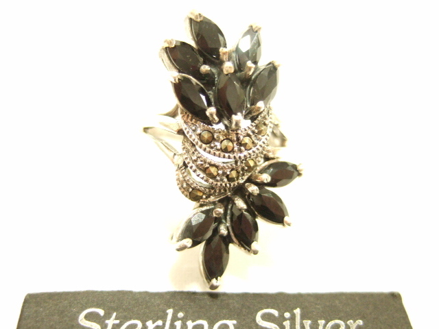 横浜最新 シルバー925SILVER 銀♪魅惑のオニキス風アートリング 9又は13号 メンズレディース 送料290円ξgRξ ξアンティーク指輪b76a拍卖