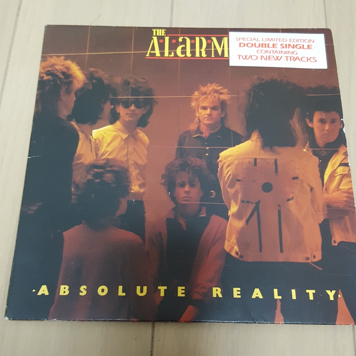 THE ALARM ABSOLUTE REALITY 85 UKオリジナル アラーム パンク天国 パワーポップ ロンドンナイト ダブルシングル拍卖