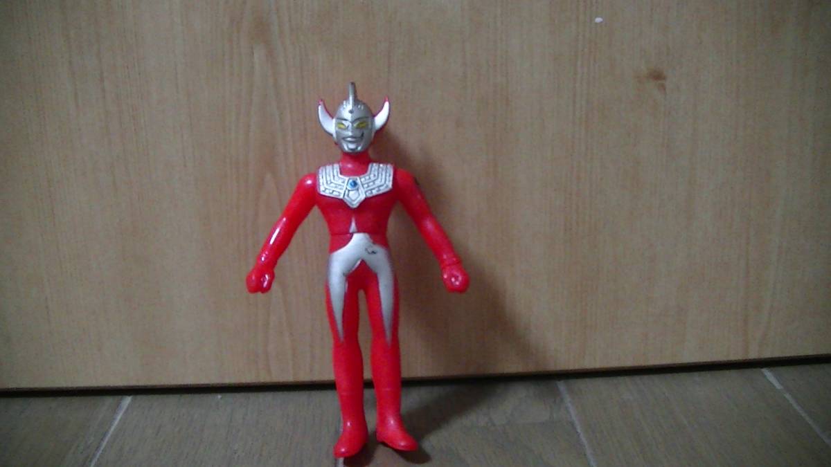 ウルトラマンタロウ ソフビ(10センチくらい)拍卖