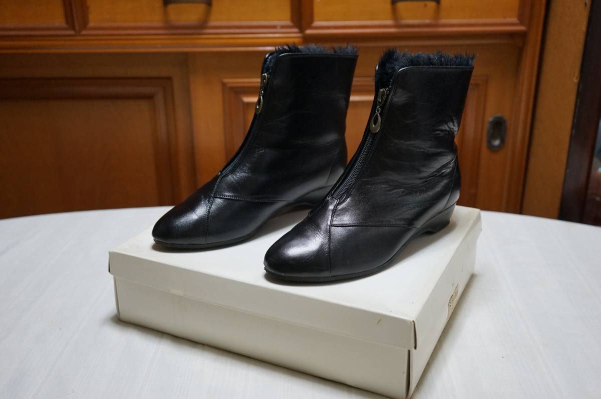 ■美品■靴/黒/シューズ/ショートブーツ/LEONA VALENTINO【ヴァレンティノ】拍卖
