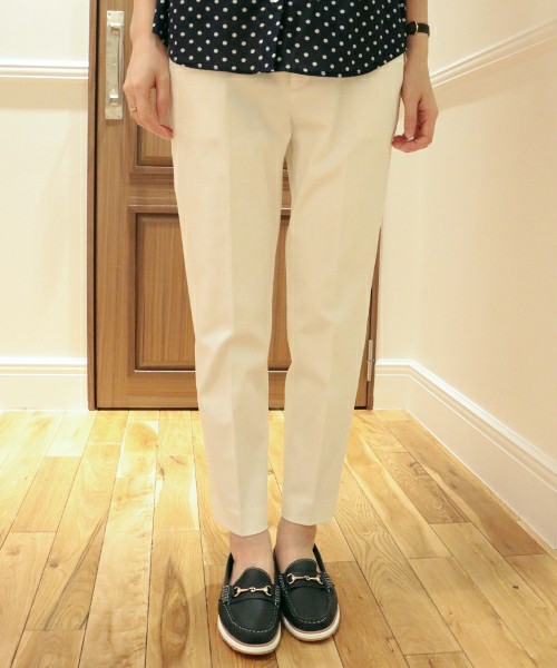 新品*スピック&スパン*ホワイト白ストレッチセンタープレスパンツ*拍卖