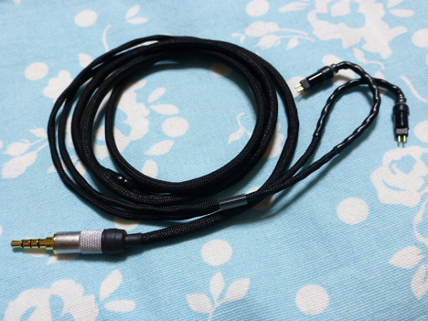 カスタム IEM Westone 4R 用ケーブル MOGAMI 2799 3.5mm4極 (カスタム対応可能) PLENUE S ZX2 HA-2拍卖