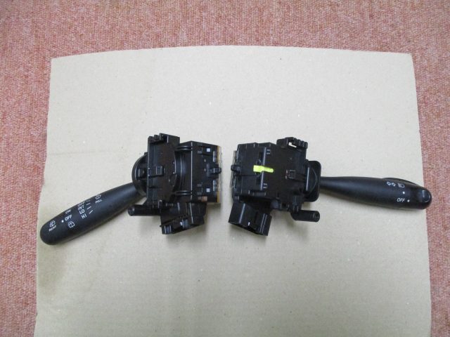 ★☆MH22S ワゴンR スティングレー コンビネーションスイッチ☆★拍卖