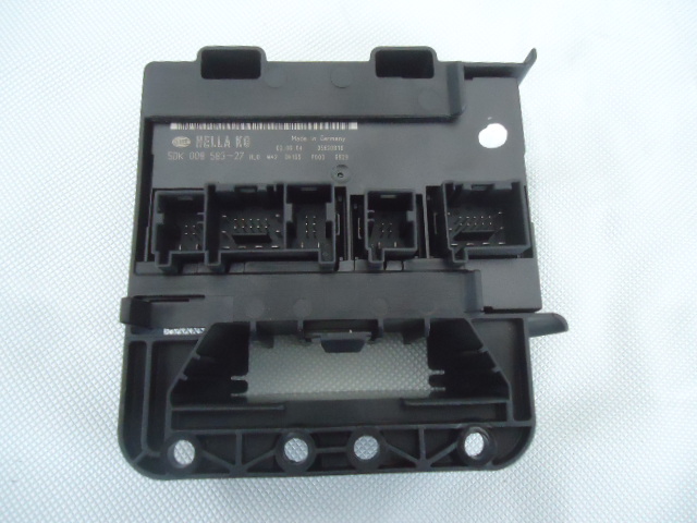 ★VW ゴルフ5 1KBLX ドアロック コンピューター (320171)★拍卖