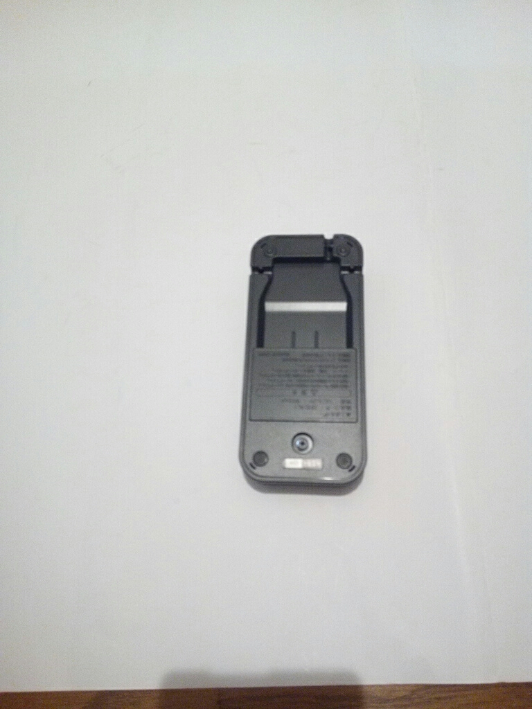 ソフトバンク卓上ホルダー。新品。説明書あります。箱入りです。拍卖