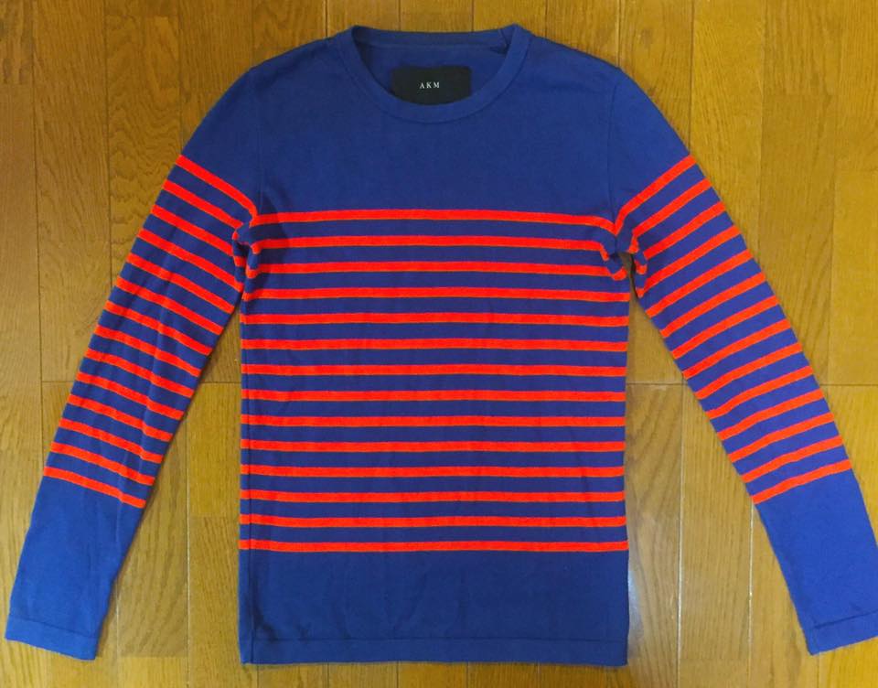美品 即決 AKM ボーダーニット 紺×赤 サイズS セーター 1 piu 1 uguale 3 Tシャツ拍卖