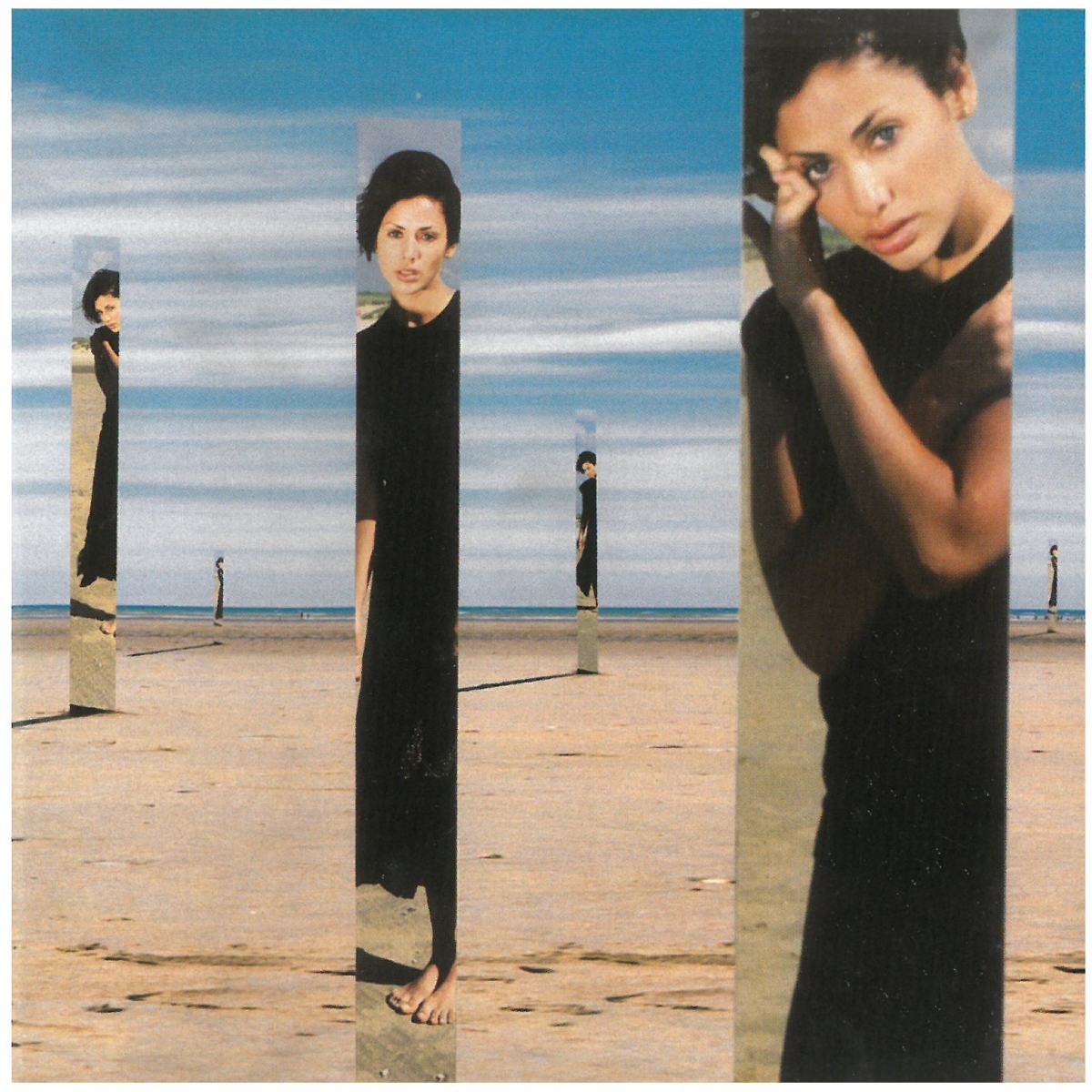 ナタリー・インブルーリア(NATALIE IMBRUGLIA) / LEFT OF THE MIDDLE ディスクに傷有り CD拍卖