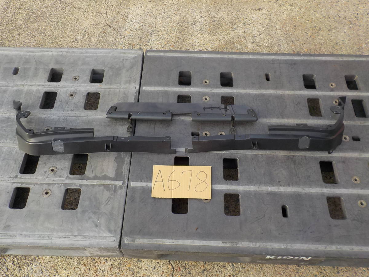 ZZW30 MR-S Sエディション 純正 リア ディフレクタ-/パネル A678拍卖