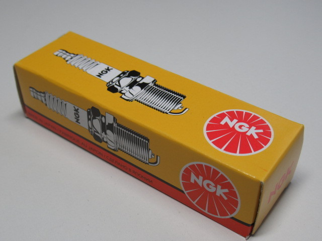 送料無料 DR8EA NGKスパークプラグ 1セット ホンダ フォートラックス300EX/ATC200X/XR200R/NX125/プラグ プラグコード NGK 7162拍卖