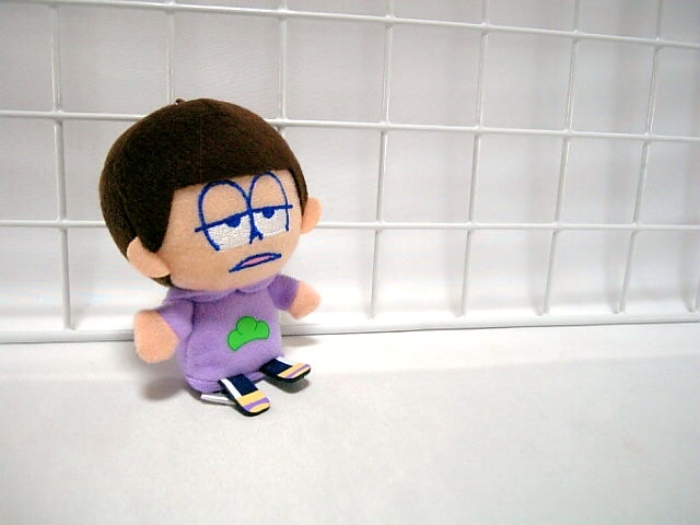 ●一松●指の上のおそ松さん マスコット ぬいぐるみ 指人形●パーカー●拍卖