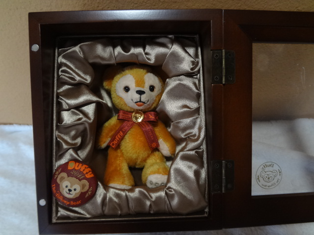 TDSイヤーズダッフィーヌイグルミ 2011拍卖