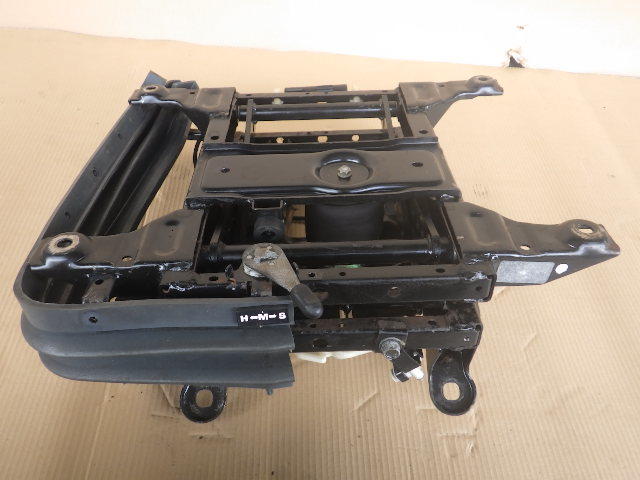 r491-1 ★ 三菱 ふそう スーパーグレート エアーシートダンパー シートサス ダンパー 140-13拍卖