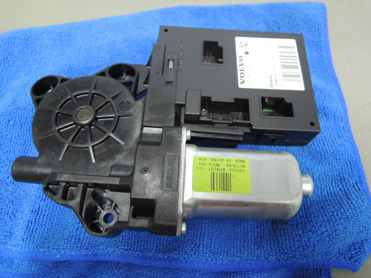 【即日発送】CBA-MB42045 ボルボ V50 純正 【フロント/.左/助手席】パワーウインドウ モーター 31295174AA 左前 V-6169拍卖