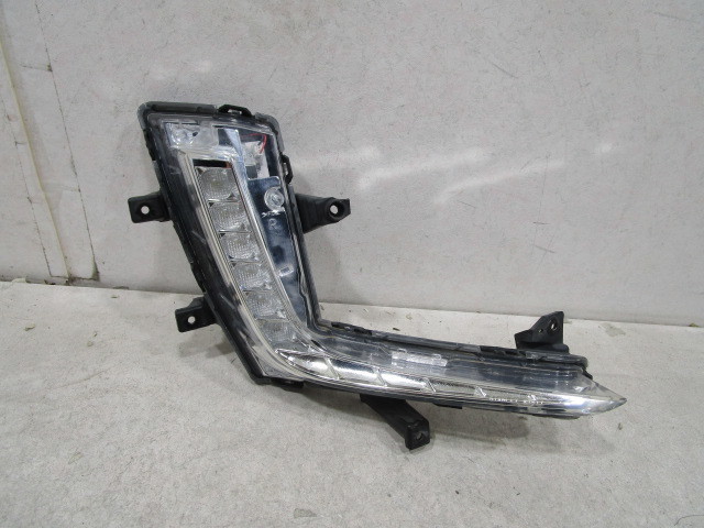 スズキ フイフト ZC72S 後期 純正 右 デイライト拍卖