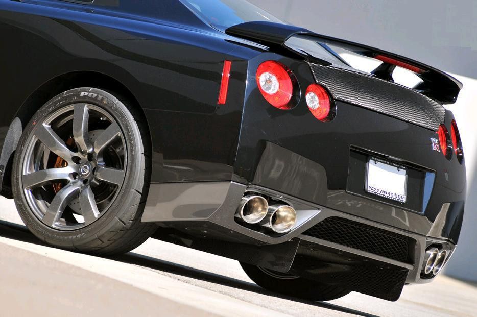 ★NISSAN R35 GTR リア バンパー カナード ディフューザー ブレード FRP製 未塗裝《左右2枚ワンセット》☆.拍卖