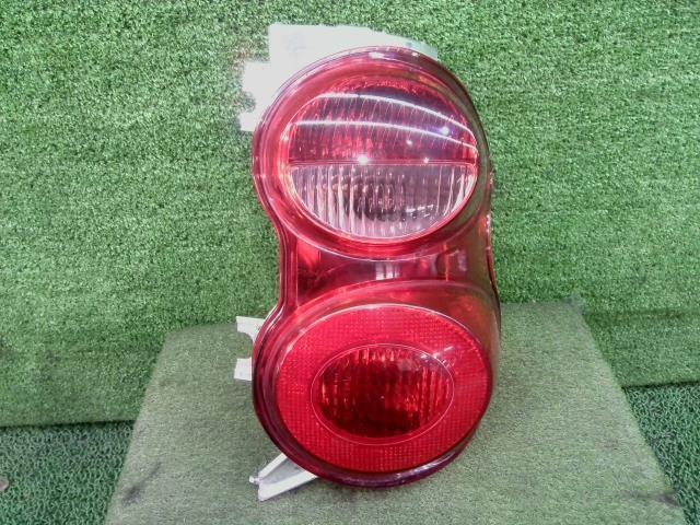 スマート CBA-451380 右 テールランプ テールライト フォーツーエディション ホワイトクーペ MHD 3B21 EAZ H23年拍卖