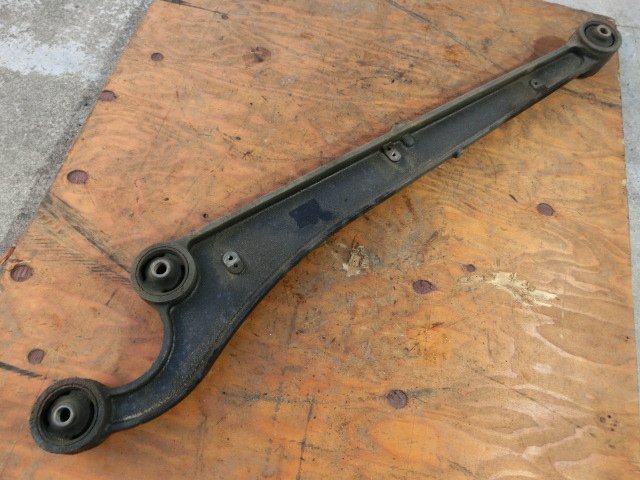 ジムニー 左 スイング アーム 平成12年 GH-JB23W リア ロア トレーリング 2型 XC 17.3万km 即決あり ii拍卖