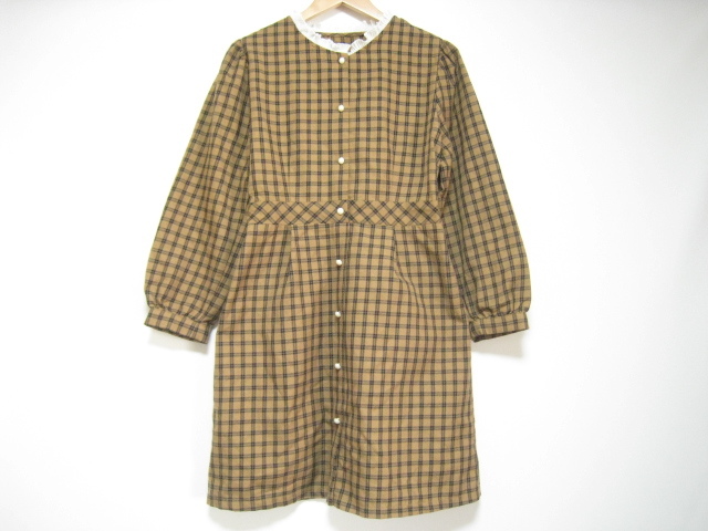 MAJESTIC LEGON マジェスティックレゴン ワンピース ひざ丈 長袖 丸首 フリル チェック キャメル ブラウン 茶 ブラック 黒 Mサイズ拍卖