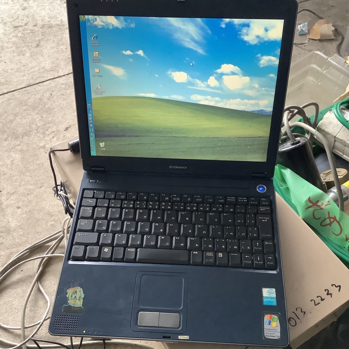 Windows X P エプソンノートパソコン中古品ジャンク通電確認済み拍卖