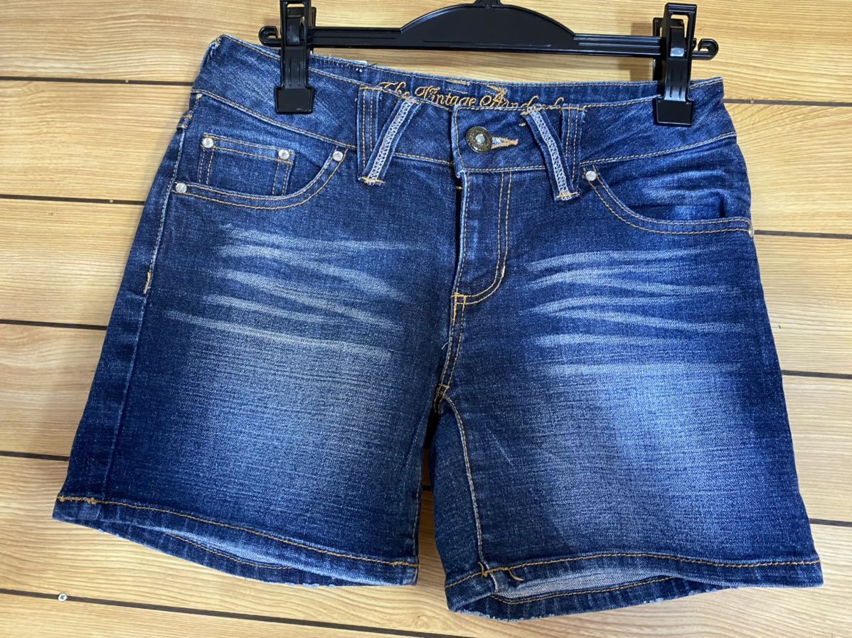 ストーン付き デニムショートパンツ ウエスト61 レディース拍卖