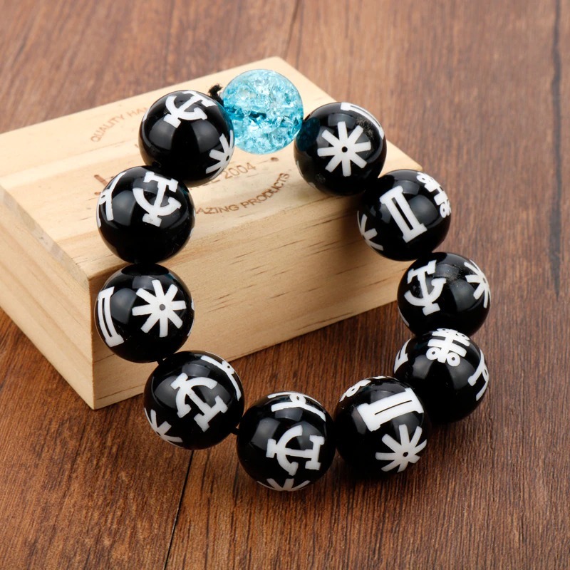 海外 送料込み ブラックパンサー ワカンダ・フォーエバー アベンジャーズ ブレスレット 小道具拍卖