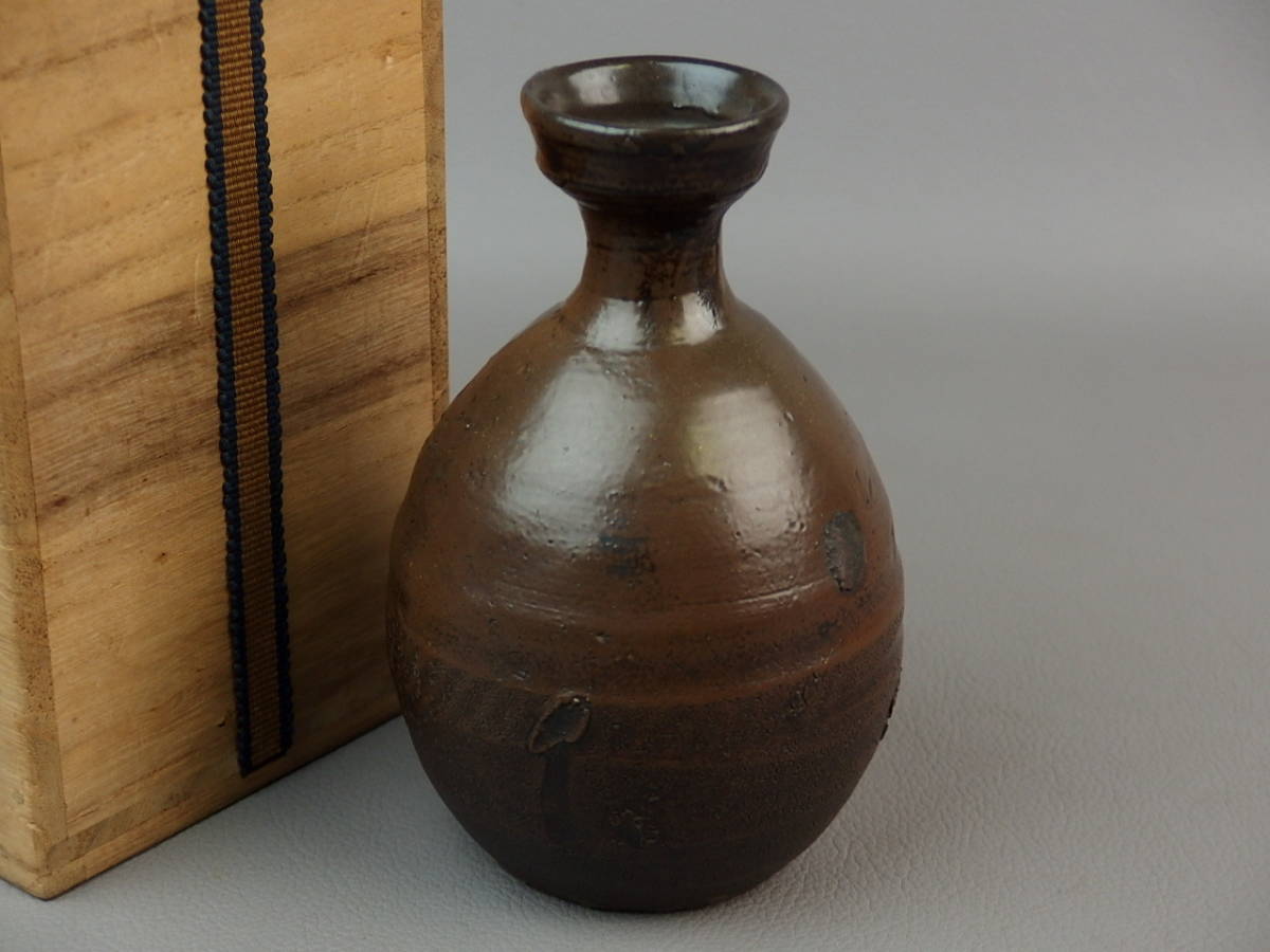 【骨董・茶道具】★李朝★★黒高麗徳利 dq071yb.8 酒器拍卖