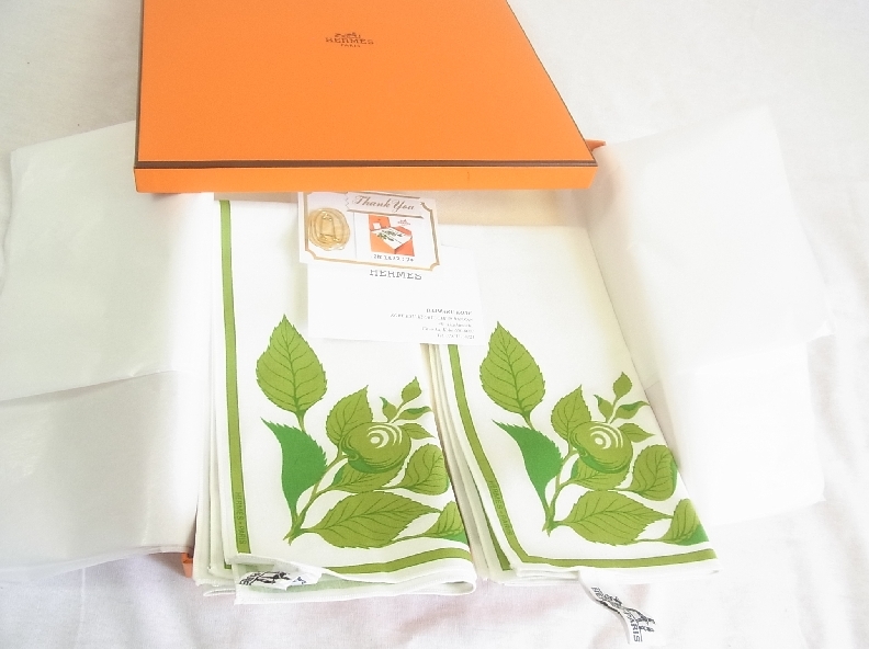 ■■エルメス★新品ナプキン/ランチョンマット2枚セット グリーン×白 箱付き■■拍卖