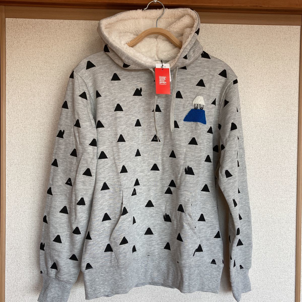 ☆ グラニフ パーカー ビューティフルシャドー ボアフード拍卖