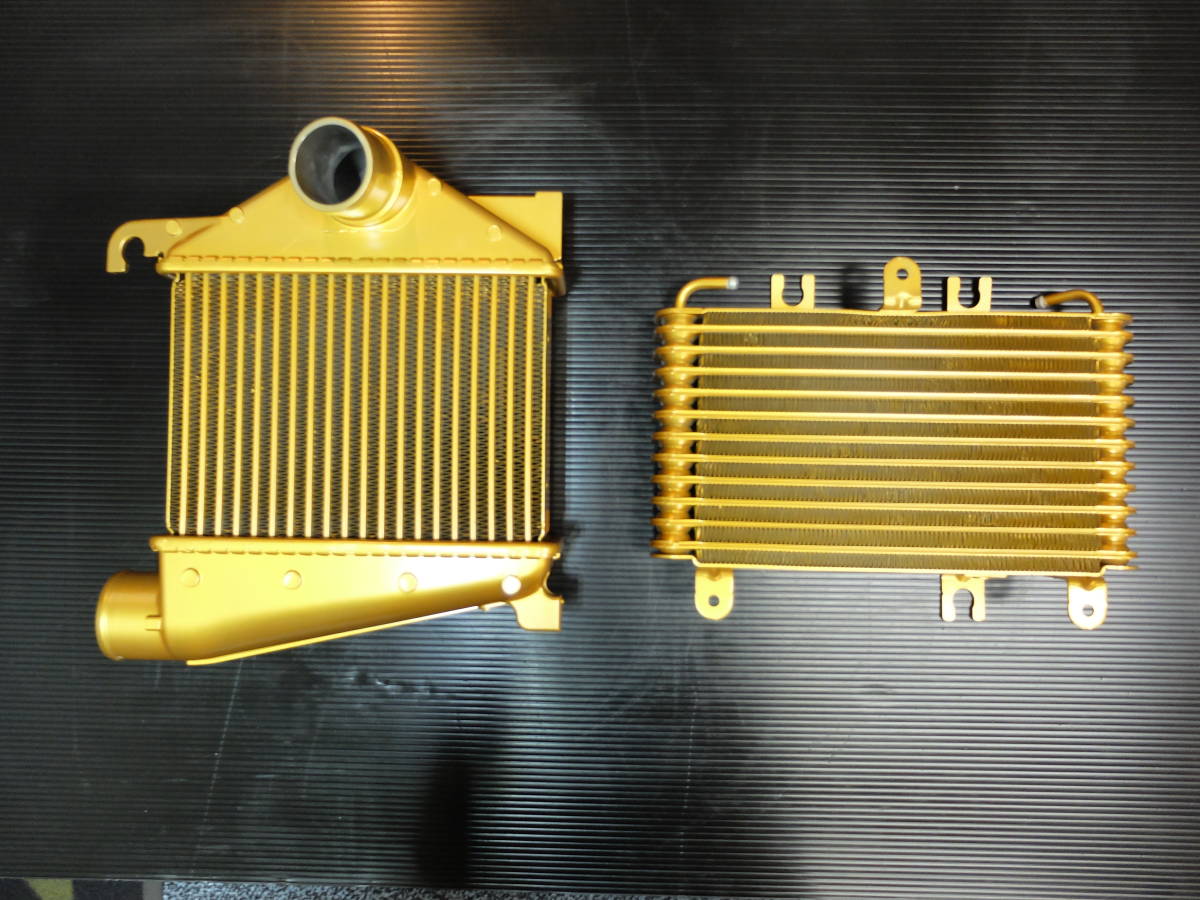 NV350 インタークーラー オイルクーラー ガンコート拍卖