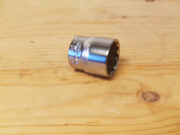 ソケット(12角)TRUSCO 21mm 9.5拍卖